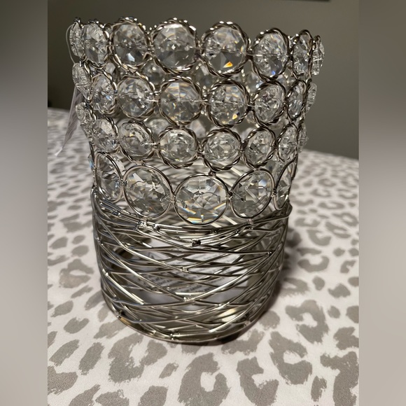 Pair of silver candle holders - Picture 1 of 4